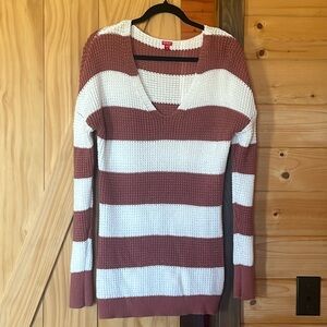 Beautiful hand woven Guess sweater